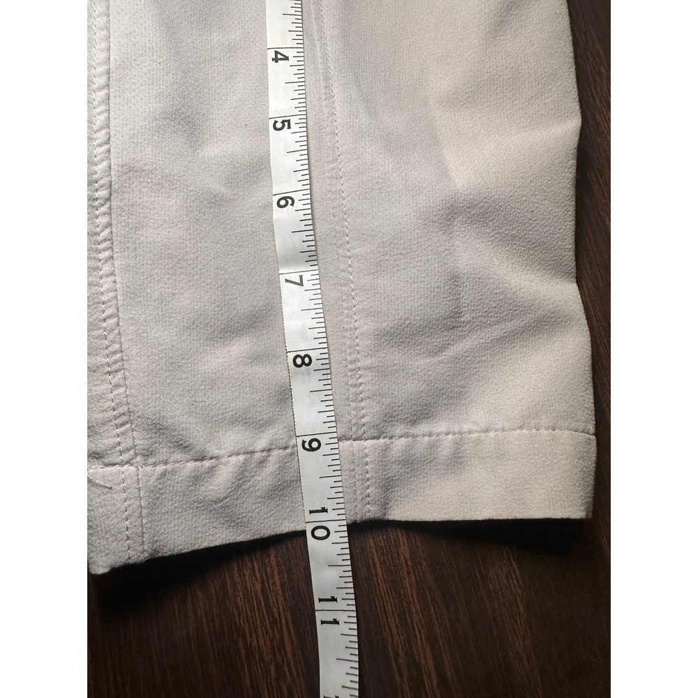 Nike Dri-FIT Mens Golf Shorts Light Gray Size 40 Stretch Performance Flat‎ Front - Picture 16 of 16
